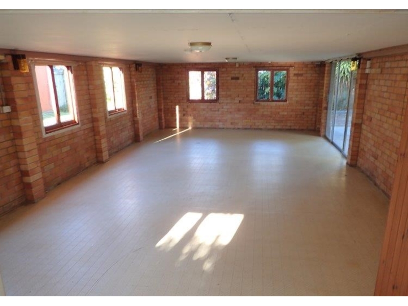 12 Freshwater Street, SCARNESS House for rent Listed by Sue Pratten