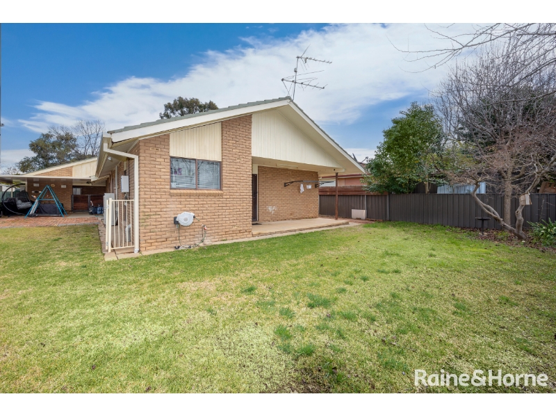 68 Jasmin Crescent, LAKE ALBERT House for rent Listed by Raine