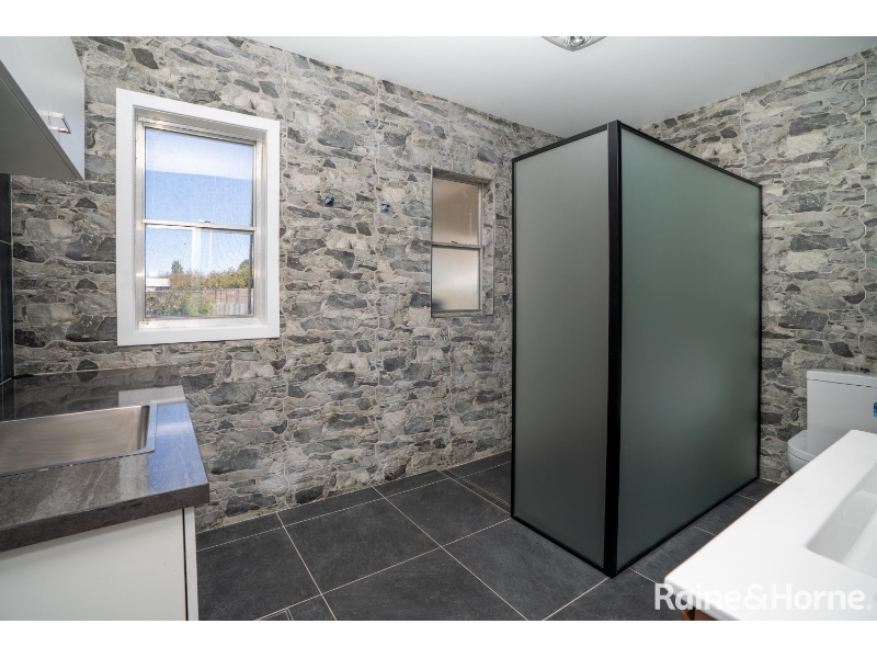 Rental properties & online application form