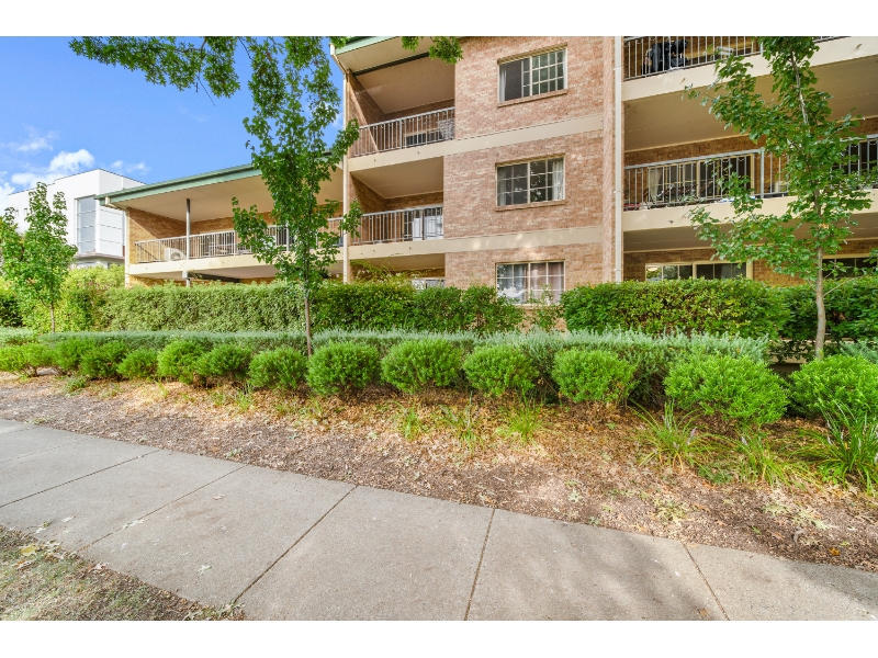 20/11 Fawkner Street, BRADDON Apartment for rent Listed by James