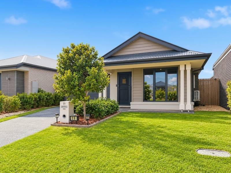 Rental properties & online application form