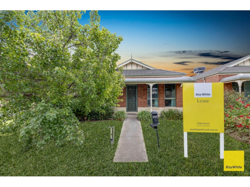 76 Shaftsbury Boulevard, POINT COOK House for rent Listed by Palak