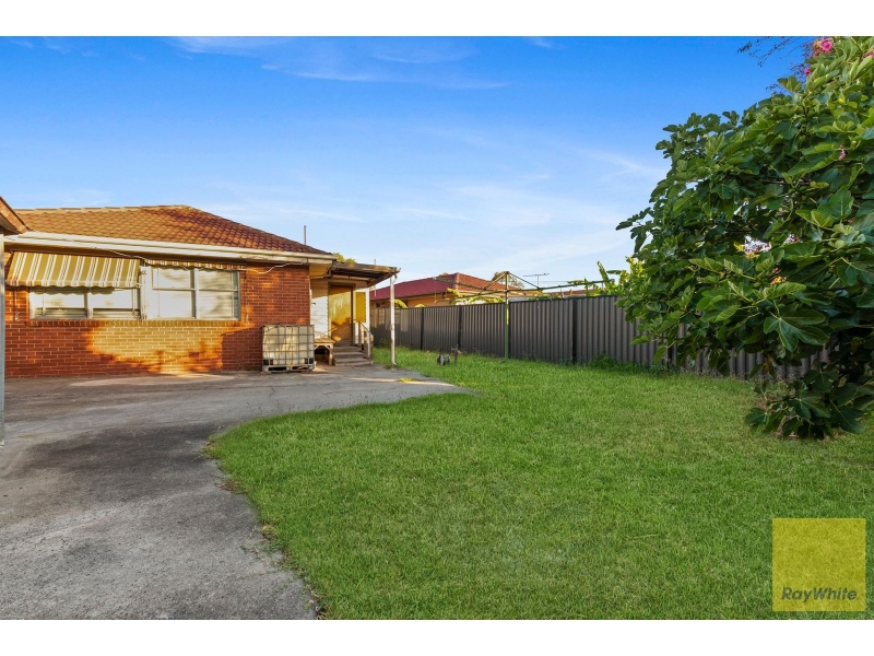 8 Eades Street, LAVERTON House for rent Listed by Makayla Hurinui of Ray White Point Cook