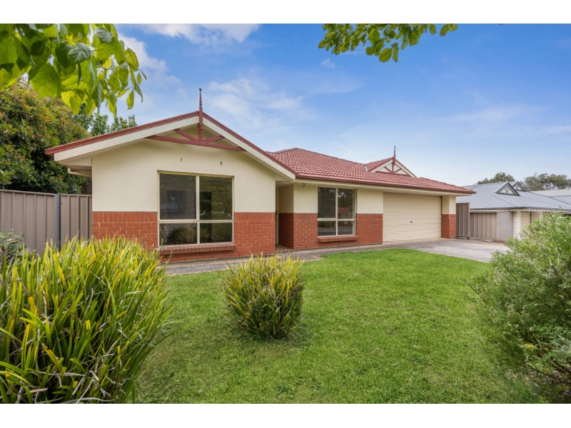 6 Scarborough Way, MOUNT BARKER House for rent Listed by Anna