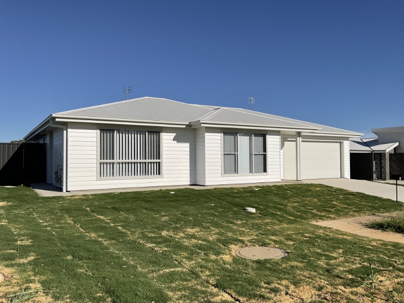 1 Broadway Drive, TAMWORTH House for rent Listed by Wendy Skewes of