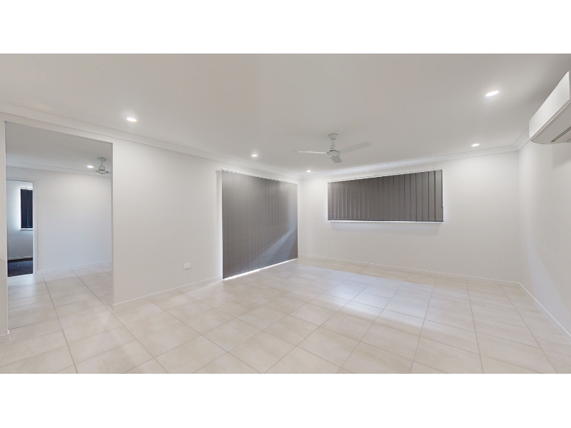 19 Summerset Drive, MOUNT LOUISA House for rent Listed by Jacquelyn