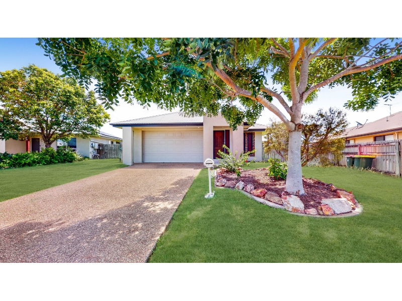 8 Romboli Court, BURDELL House for rent Listed by Jacquelyn Shimeld of Ray White Townsville