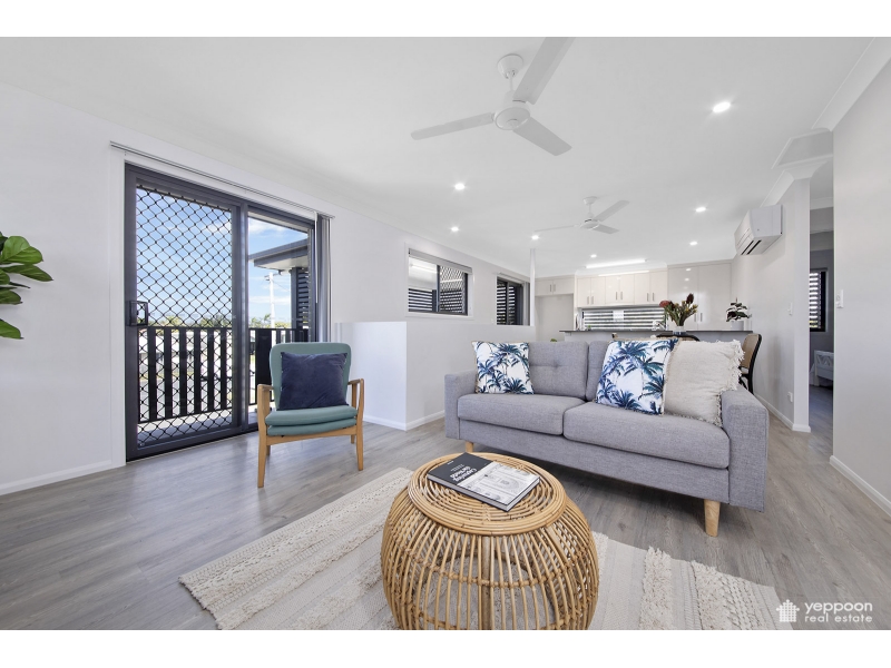 3/7779 John Street, YEPPOON Townhouse for rent Listed by Donna