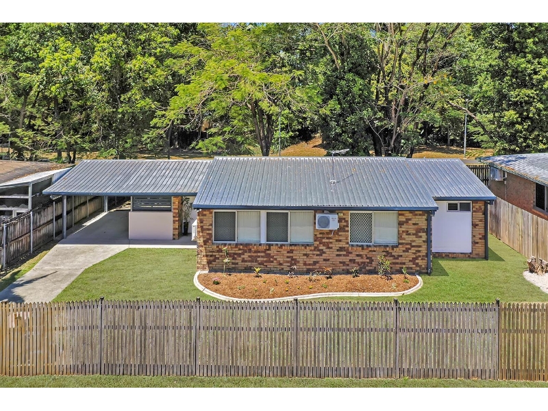 24 McEwen Street, MOOROOBOOL House for rent Listed by of Ray White