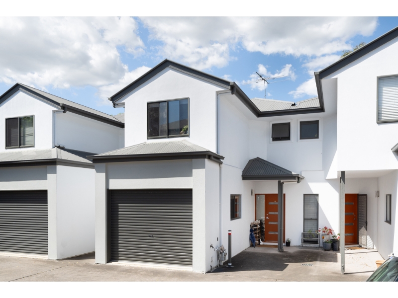 Rental properties & online application form