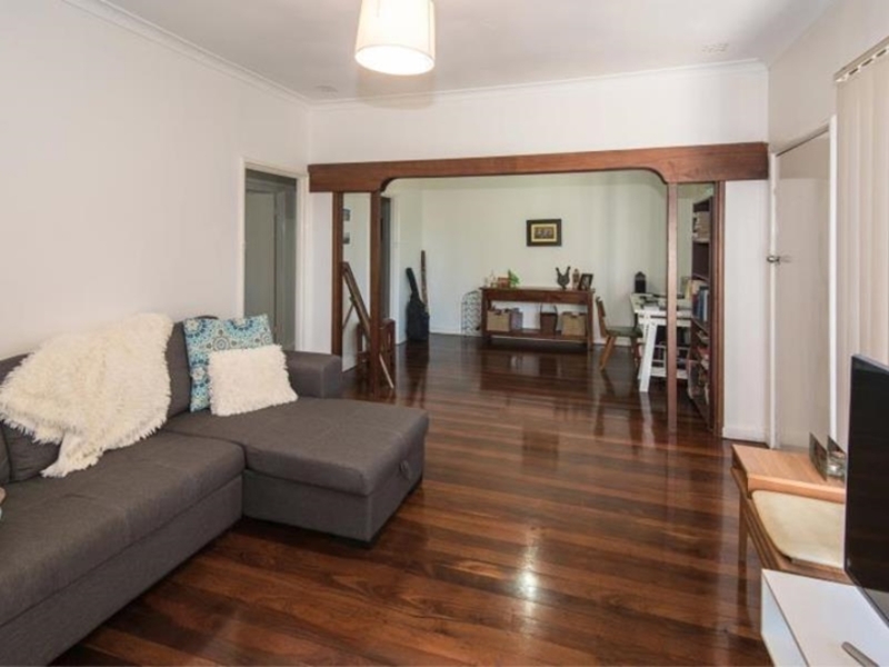 8A Peake Street, WEST BUSSELTON House for rent Listed by of Ray White