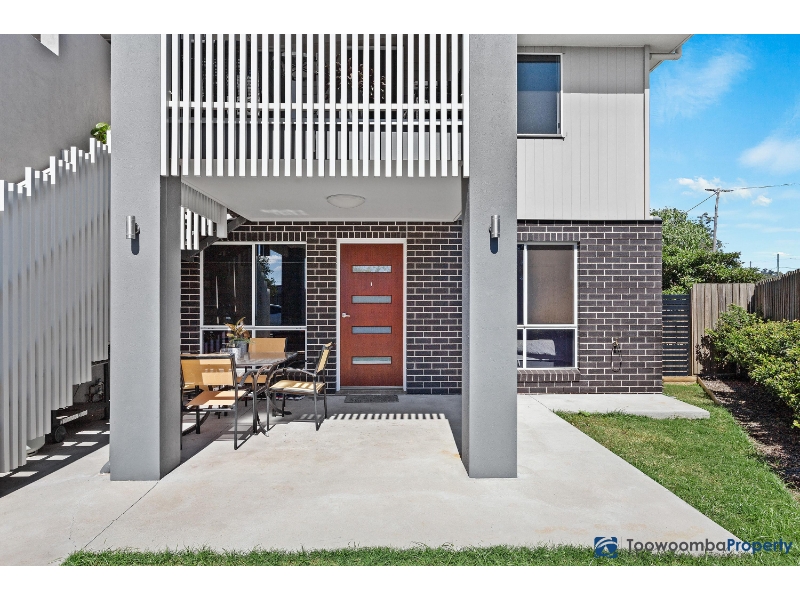 1/38 Stephen Street, SOUTH TOOWOOMBA House for rent Listed by