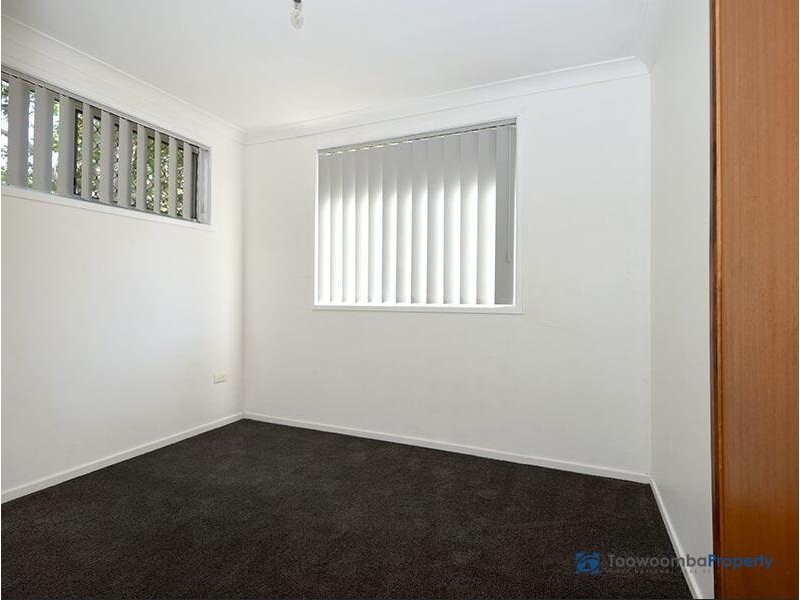 1/9 Wine Drive, WILSONTON HEIGHTS House for rent Listed by Toowoomba