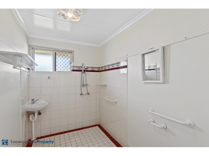 14 Bryan Street, DARLING HEIGHTS House for rent Listed by Toowoomba