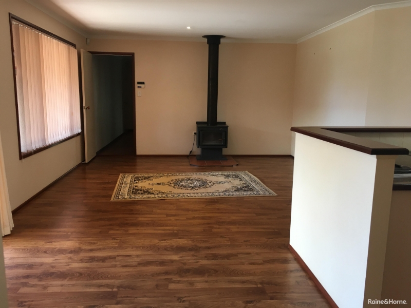 5 Todwana Court, GLENVALE House for rent Listed by Toowoomba Total