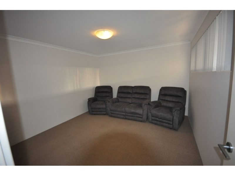 6 Anna Capel View, GEOGRAPHE House for rent Listed by Cindy Randell