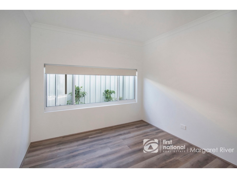 4 Loriini Lane, COWARAMUP House for rent Listed by Jessica Horner of