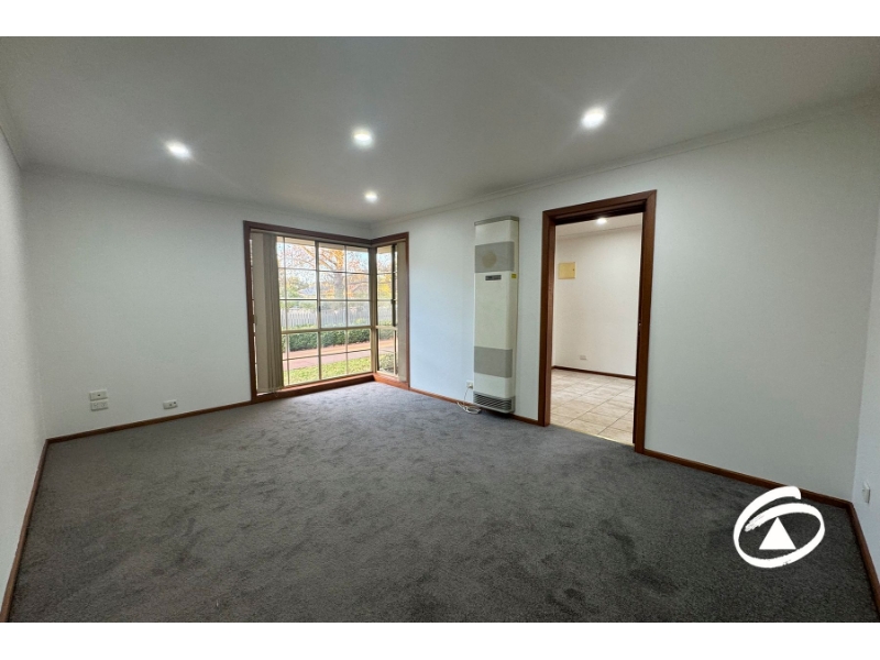 1/7 Linlithgow Court, NARRE WARREN Apartment for rent Listed by