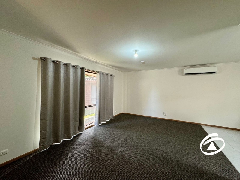 2/102 Fleetwood Drive, NARRE WARREN Apartment for rent Listed by