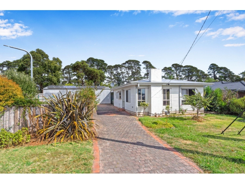 87 Atkinson street, BALLAN House for rent Listed by Chloe Lord of