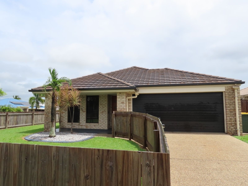 1 Crestview Crescent, BUCASIA House for rent Listed by Rental
