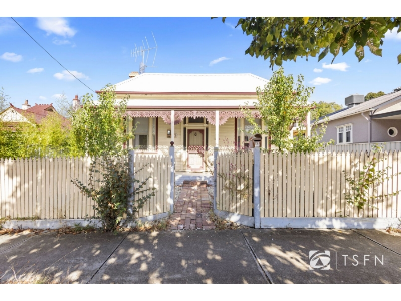81 Thistle Street, BENDIGO House for rent Listed by of First National
