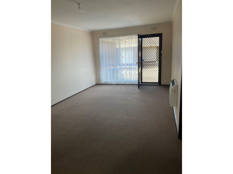 6/6 Willmott Drive, HOPPERS CROSSING Apartment for rent Listed by