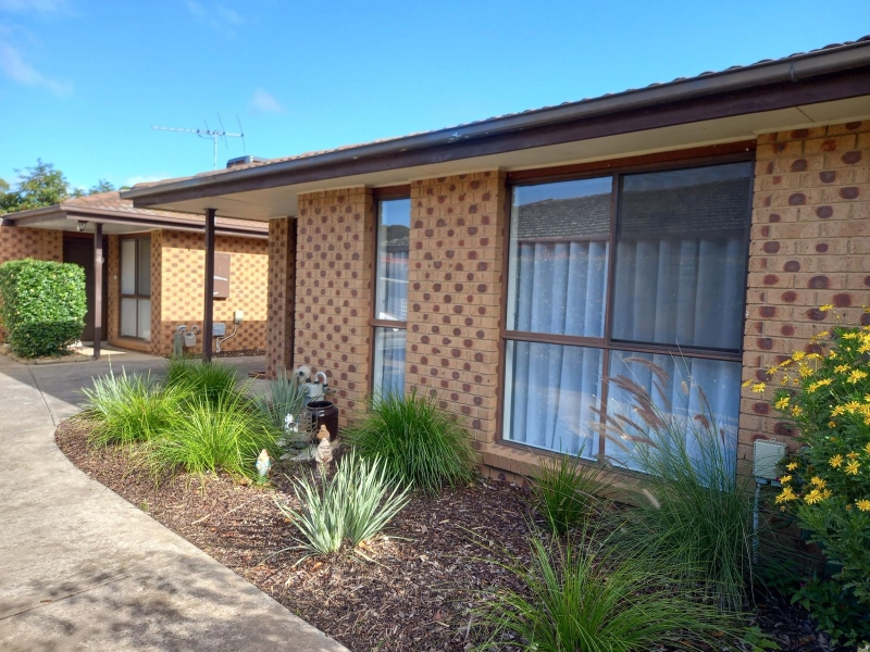 3/27 Mambourin Street, WERRIBEE Apartment for rent Listed by Shenay