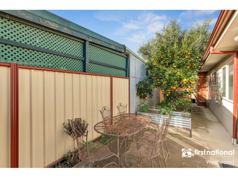 8 Ballan Road, WERRIBEE Apartment for rent Listed by Shenay Caglar of