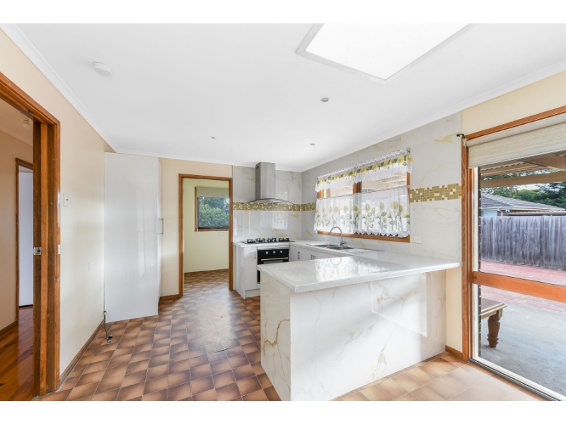 11 Eildon Road, ENDEAVOUR HILLS House for rent Listed by Property