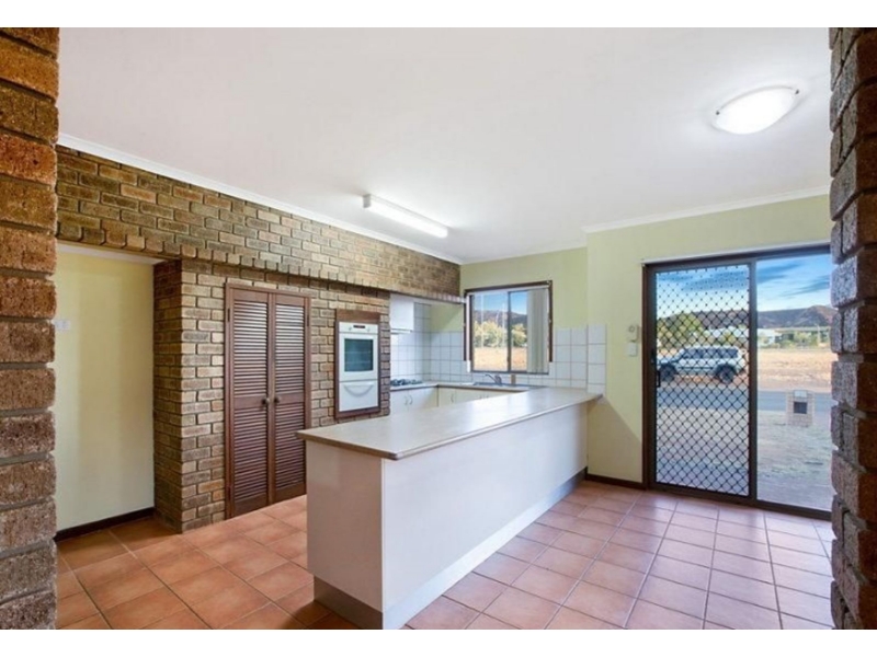 7B Strickland Drive, MILLARS WELL House for rent Listed by Kelsey