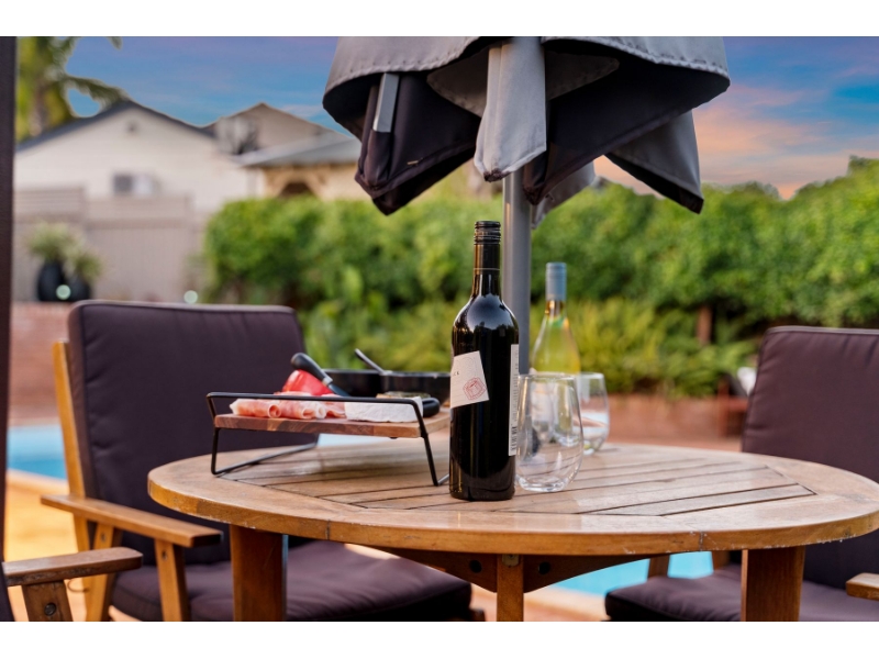 6 Bankend, DUNCRAIG House for rent Listed by Colleen Laverty of