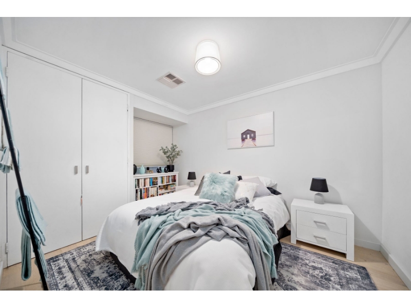 6 Bankend, DUNCRAIG House for rent Listed by Colleen Laverty of