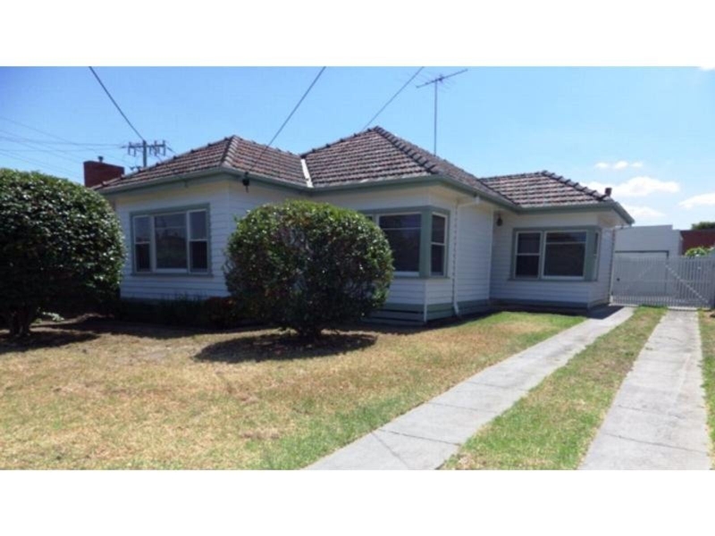 657 Moreland Road, PASCOE VALE SOUTH House for rent Listed by Robin