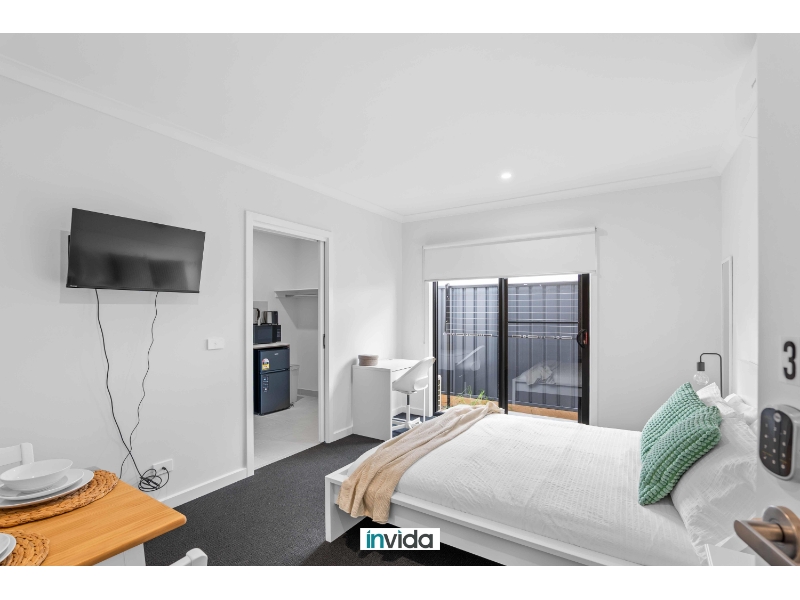 3/35 Wild Goose Way Clyde North VIC 3978