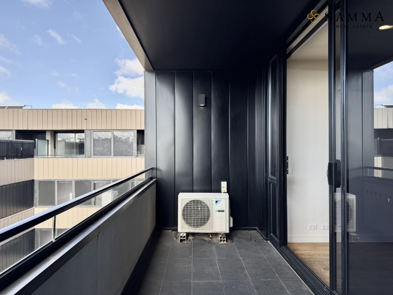 Stunning Two-Bedroom Apartment in Hawthorn – Modern Living with Ultimate Convenience at Your Doorstep