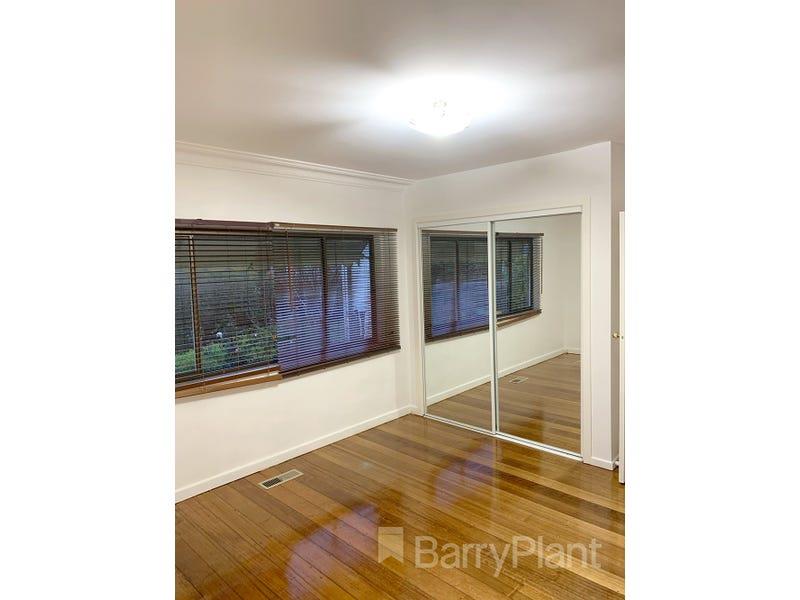 5 Larbert Road, NOBLE PARK House for rent Listed by Rental Dept