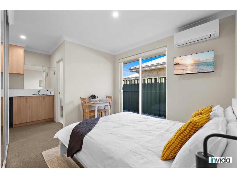 Private, Fully Furnished Room With Ensuite In A Brand-New Shared House - Utilities & Internet Included! image 1