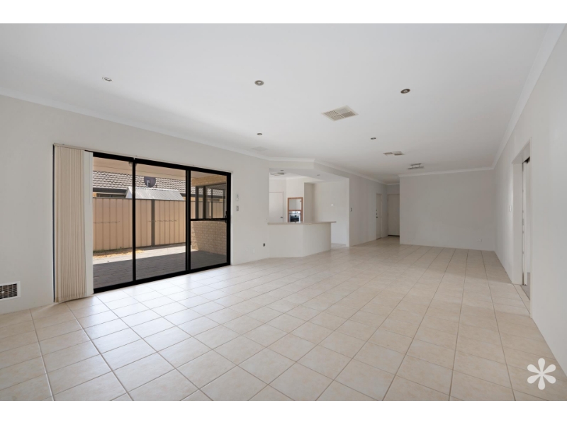 13 Ernest Drive, Success House for rent Listed by Leasing Services