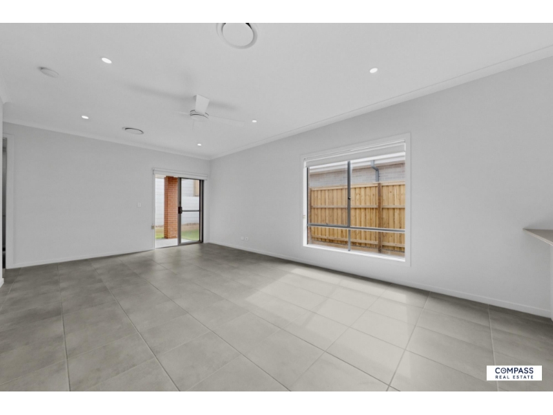 36 Edgeview Way, Flinders View, Flinders View - Thumbnail 3