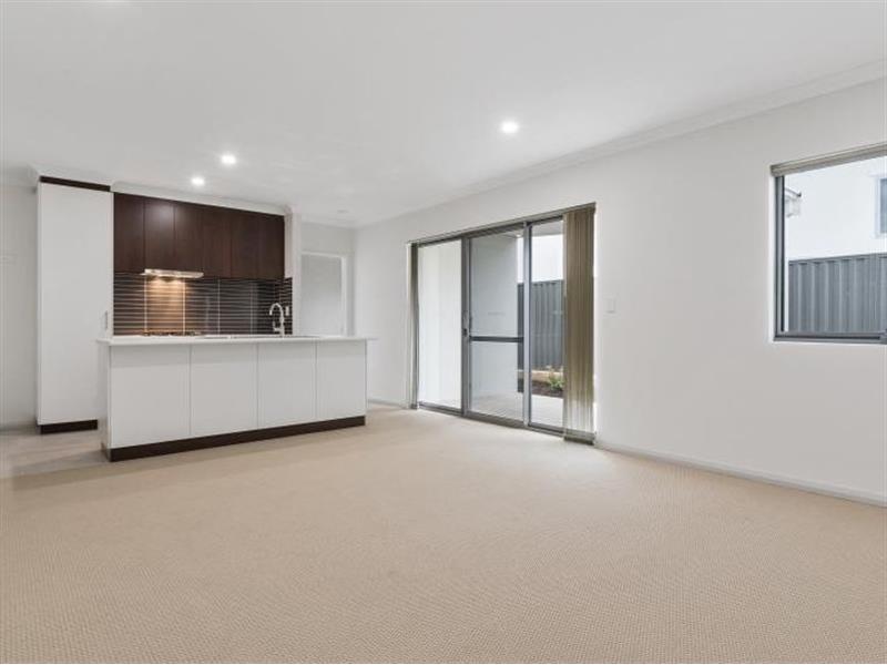 21 Rouen Street, MADELEY Apartment for rent Listed by Claire