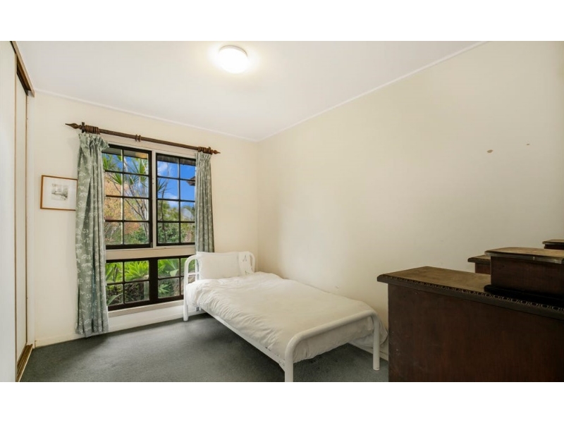 25 Strathspey Street, Kenmore House for rent Listed by Katerina