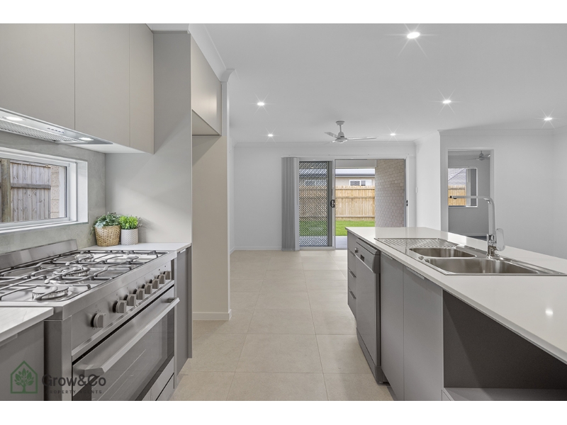 18 Street, Walloon House for rent Listed by Leasing Team of