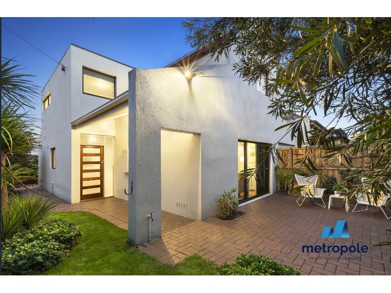 15 Cravens Street PRAHRAN VIC 3181