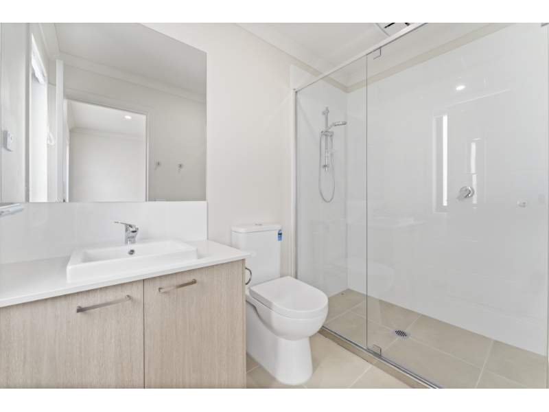 11 Clapton Lane, Donnybrook Townhouse for rent Listed by Kavinda