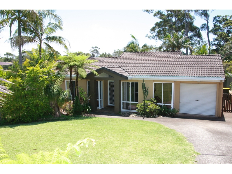 40 Treeview Way, Port Macquarie House for rent Listed by Anthony