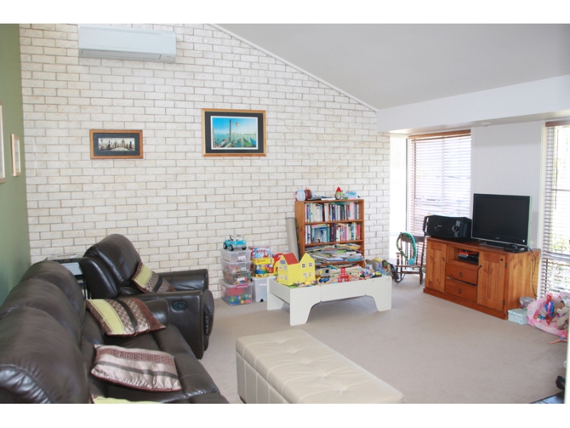 40 Treeview Way, Port Macquarie House for rent Listed by Anthony