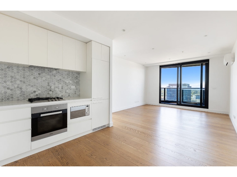 2405/850 Whitehorse Road, Box Hill Apartment for rent Listed by Iris