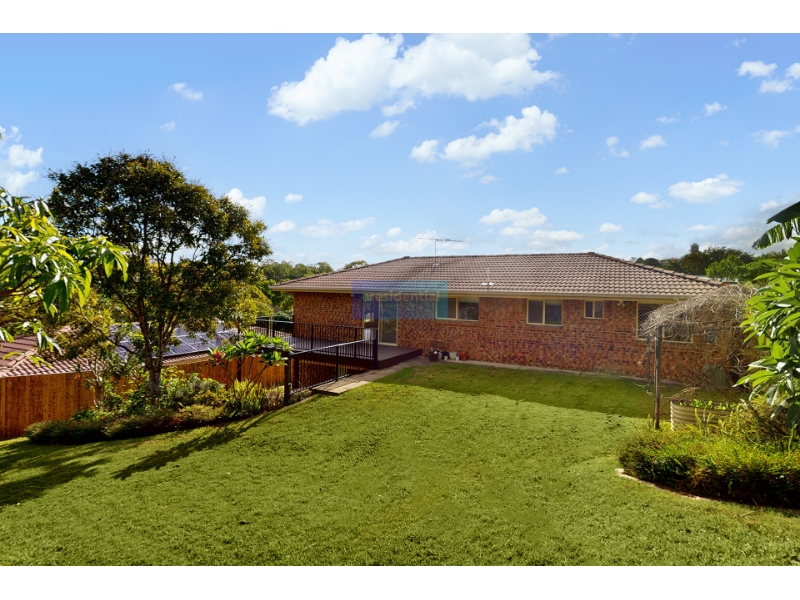 10 Kummara Road, Edens Landing House for rent Listed by Ivan Chua of