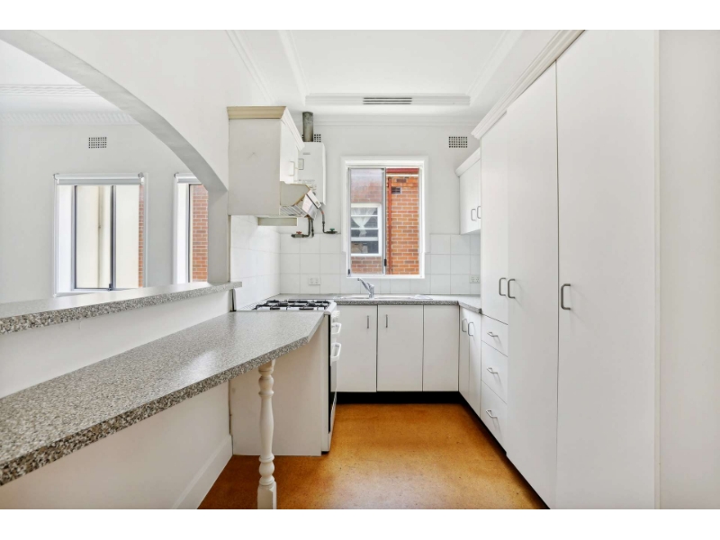 8/7 Fairlight Crescent, Fairlight Apartment for rent Listed by Anthony Bergelin of & TenantApp